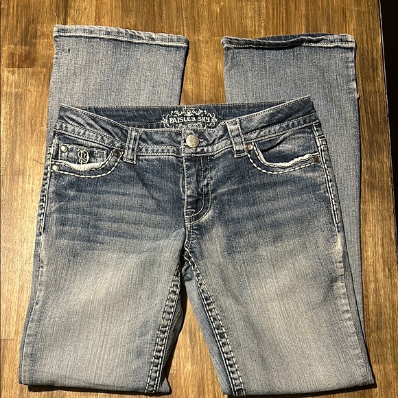 Paisley Sky Blue Boot Cut Jeans with Embroidery and Distressed Details. Size 6 - Picture 3 of 13